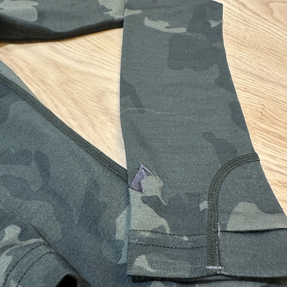NWOT Ridge Merino Women's Aspect Midweight Merino Wool High Neck Top Sz XS Camo - Picture 8 of 9